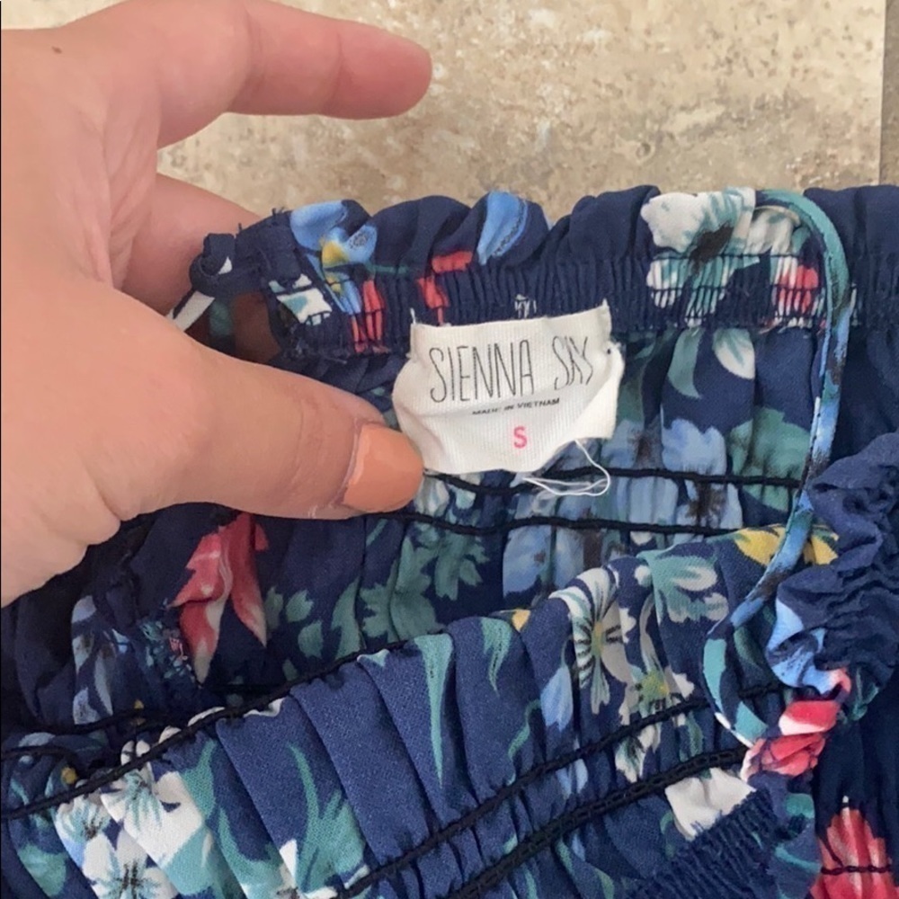 Navy floral off the shoulder romper - Picture 2 of 4